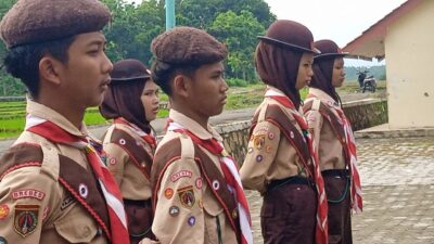 36 PENGGALANG RAKIT GUDEP SMP 7 BANTARKAWUNG IKUTI UJIAN SKU PENGGALANG TERAP
