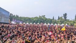 KONTINGEN JAMNAS XII TAHUN 2026 KONCAB BREBES IKUTI UPACARA PEMBUKAAN JAMNAS XII DAN HARI PRAMUKA KE 65, KAK ERICK TOHIR JADI PEMBINA UPACARA