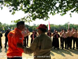 KAK DESTIAN GEMBLENG PETUGAS UPACARA HARI PRAMUKA KWARCAB BREBES